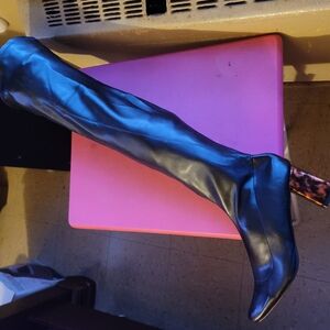 Size 10 Thgh heel Boots,A pair of Navy Blue Anklet Booties Wedge heel,Timberland